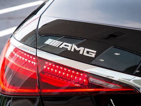 Used 2022 Mercedes-Benz S 500 4MATIC image 6