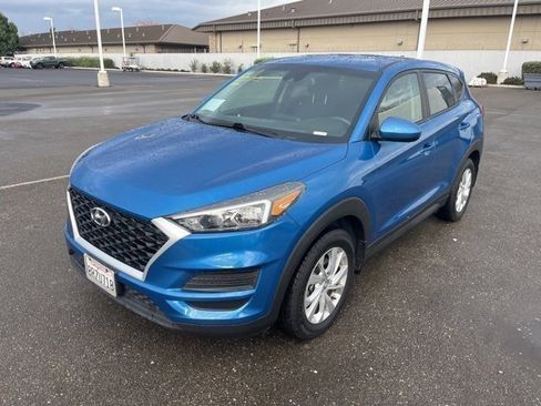 Used 2020 Hyundai Tucson SE image 1