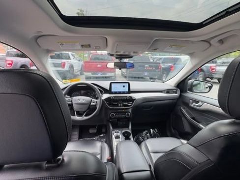 Certified 2022 Ford Escape SEL AWD/4WD image 18