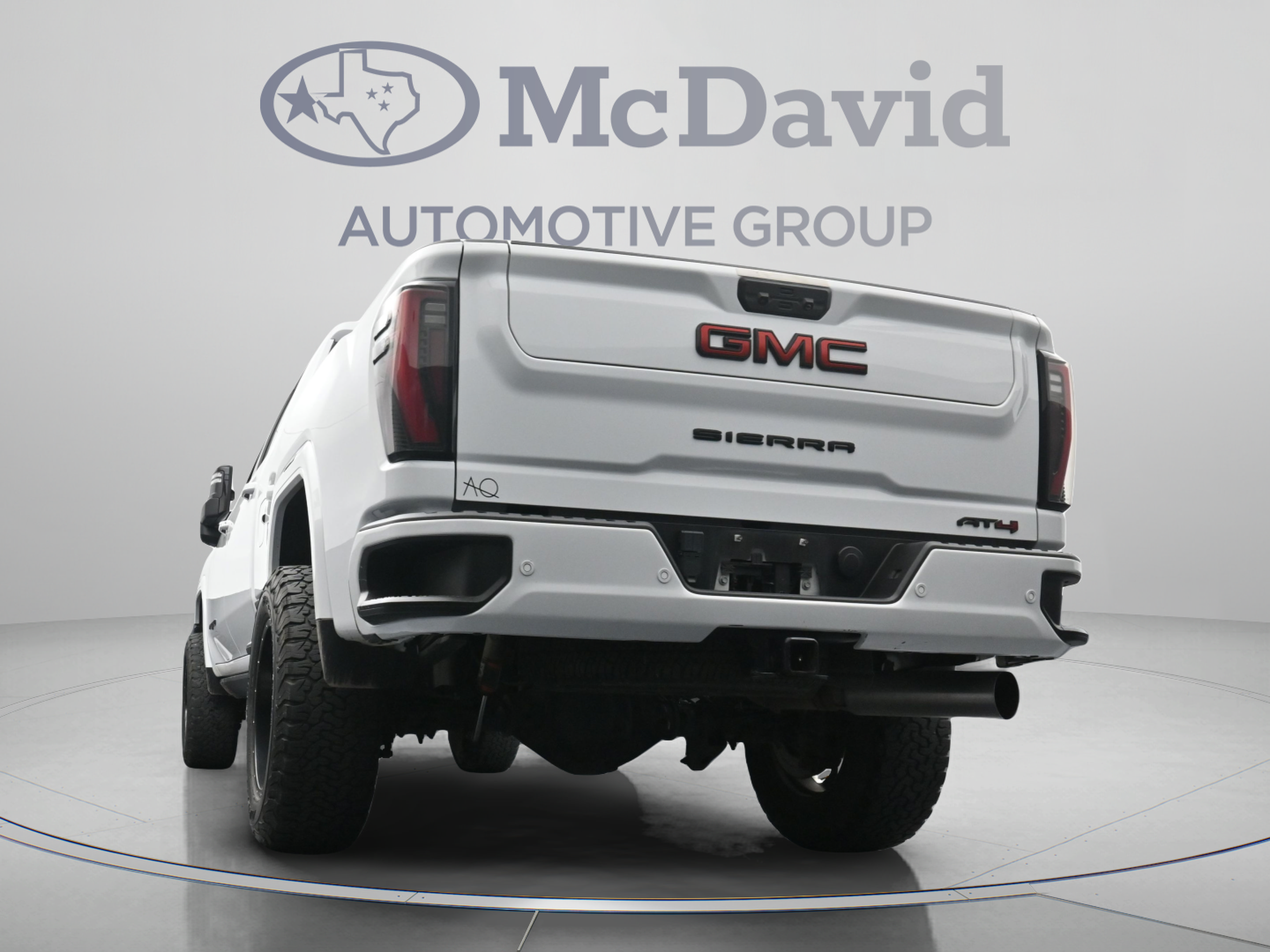 Used 2024 GMC Sierra 2500 AT4 w/ AT4 Premium Plus Package AWD/4WD image 30
