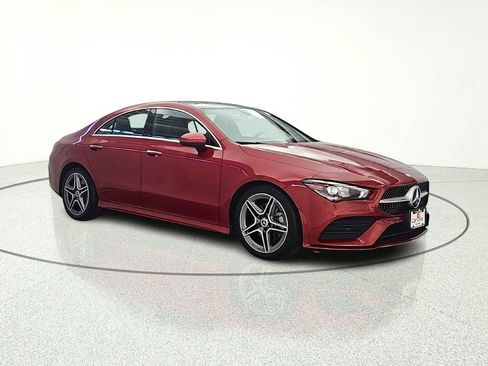 Used 2021 Mercedes-Benz CLA 250 4MATIC image 9