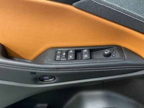 Used 2026 Jeep Cherokee Laredo AWD/4WD image 18