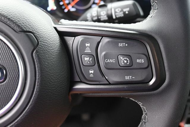 Used 2026 Jeep Wrangler Unlimited Rubicon AWD/4WD image 31