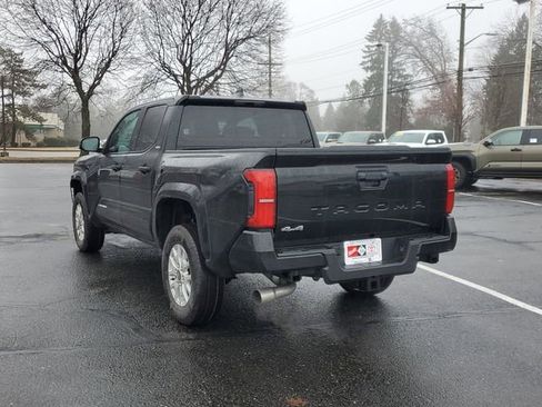 New 2026 Toyota Tacoma SR5 image 3