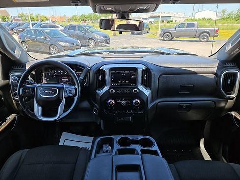 Used 2021 GMC Sierra 1500 Elevation w/ X31 Off-Road Package AWD/4WD image 18