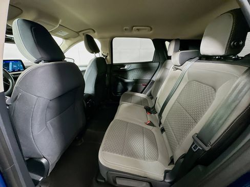 Used 2020 Ford Escape SE image 27