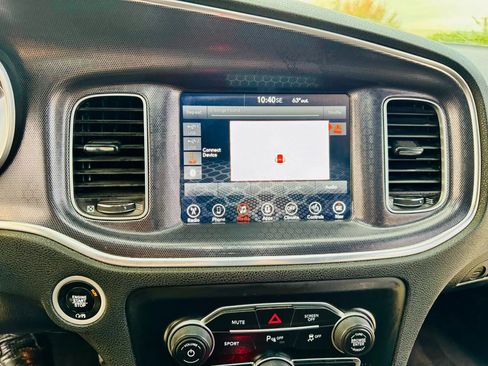 Used 2017 Dodge Charger R/T w/ Driver Confidence Group image 46