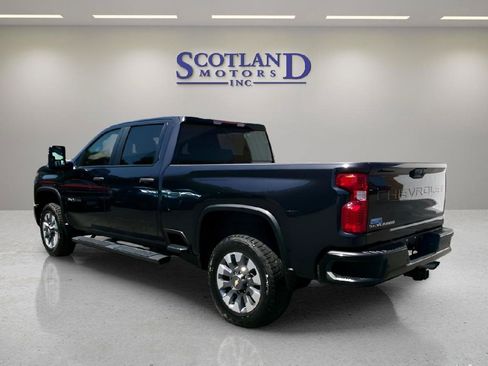 Used 2024 Chevrolet Silverado 2500 Custom w/ Custom Value Package AWD/4WD image 8