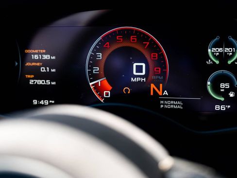 Used 2019 McLaren 600LT RWD image 64