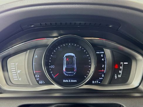 Used 2016 Volvo XC60 T6 image 15