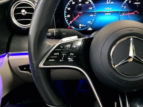 Used 2023 Mercedes-Benz E 350 4MATIC Sedan image 24