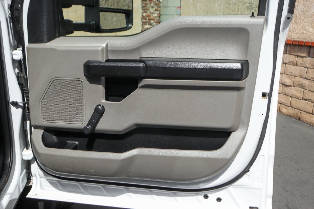 Used 2019 Ford F550 4x4 Crew Cab Super Duty image 38