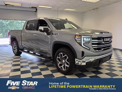 New 2026 GMC Sierra 1500 SLT w/ SLT Premium Package