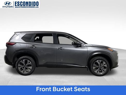 Used 2023 Nissan Rogue SV image 7