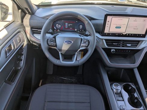 New 2026 Ford Explorer ST-Line image 18
