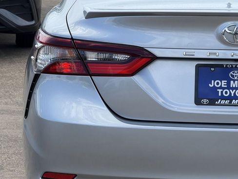 Used 2024 Toyota Camry SE FWD image 10