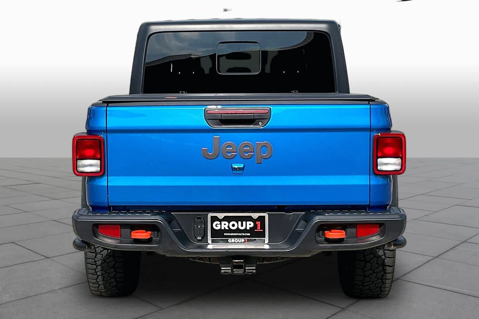 Used 2021 Jeep Gladiator Mojave w/ Cold Weather Group AWD/4WD image 5