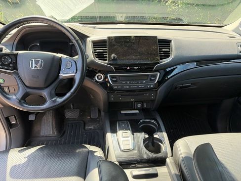 Used 2019 Honda Pilot Elite image 6