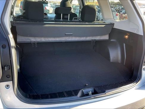 Used 2016 Subaru Forester 2.5i Premium w/ All-Weather Package image 31