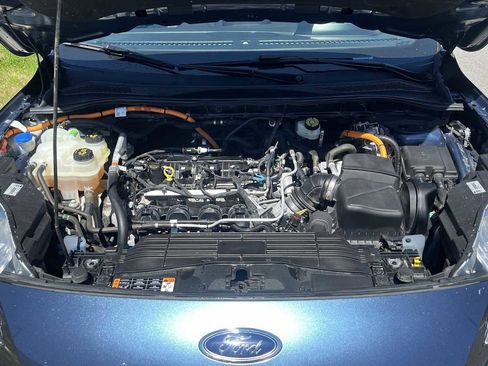 Used 2020 Ford Escape Titanium w/ Titanium Premium Package 2.0 image 21