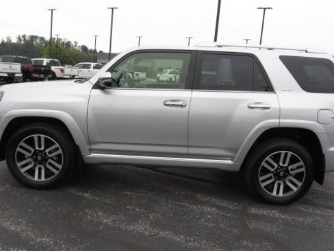 Used 2023 Toyota 4Runner Limited image 13