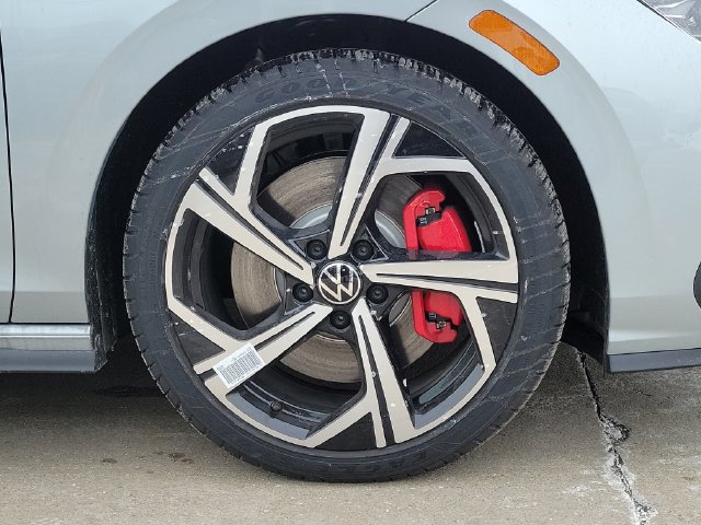 New 2026 Volkswagen GTI SE FWD image 5