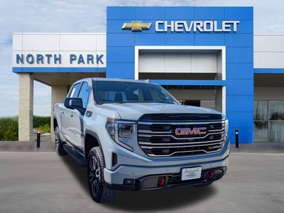 Used 2025 GMC Sierra 1500 AT4 w/ AT4 Premium Package