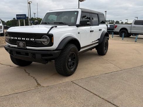 Used 2022 Ford Bronco Wildtrak AWD/4WD image 2