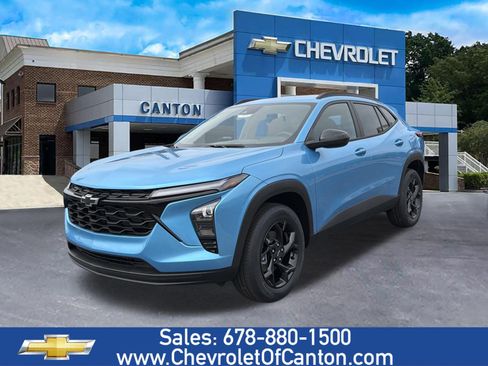 New 2026 Chevrolet Trax LT w/ Midnight Edition image 1