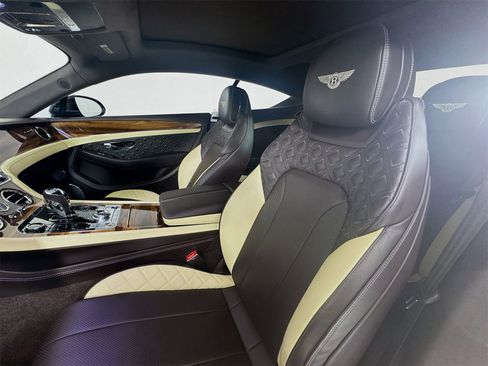 Certified 2024 Bentley Continental GT image 21