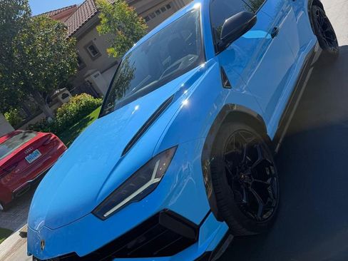 Used 2024 Lamborghini Urus Performante image 2