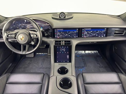 Used 2020 Porsche Taycan Turbo image 12