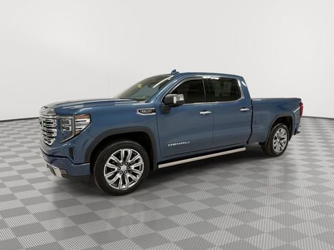 Certified 2024 GMC Sierra 1500 Denali w/ Denali Reserve Package AWD/4WD image 4