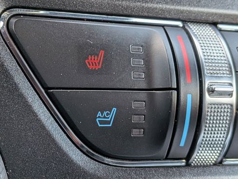 Used 2019 Ford Mustang Premium w/ Equipment Group 201A image 27