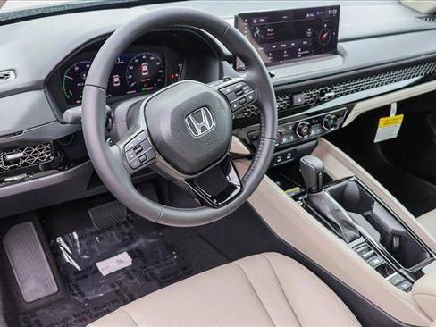 New 2025 Honda Accord EX-L image 10