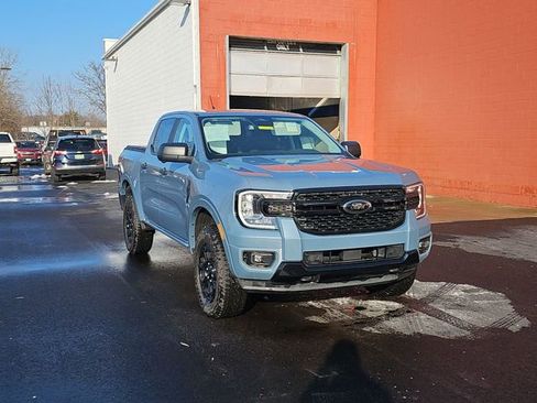 Used 2025 Ford Ranger XLT w/ Technology Package image 10