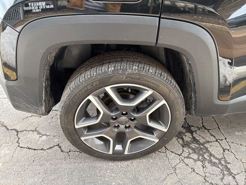 Used 2021 Jeep Renegade Sport image 16