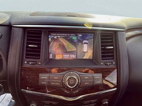 Used 2020 Nissan Armada SL w/ Premium Package image 9