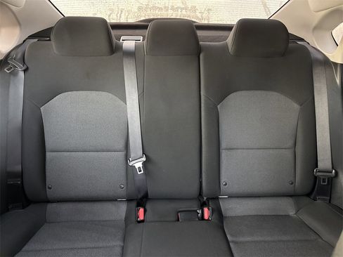 Used 2022 Kia Forte LXS w/ LXS Technology Package image 33