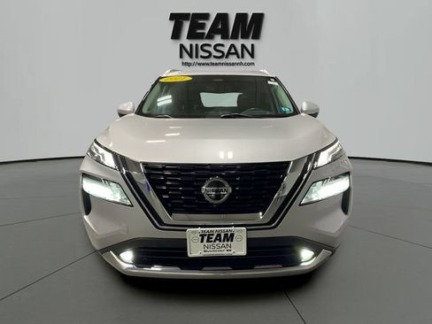 Certified 2021 Nissan Rogue Platinum AWD/4WD image 2