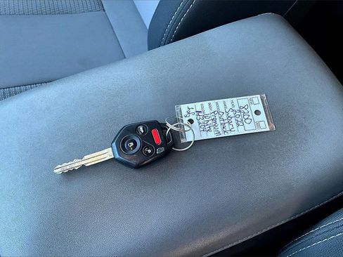 Used 2022 Subaru Outback Premium image 32