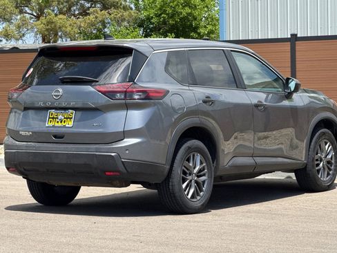 Used 2024 Nissan Rogue S AWD/4WD image 4