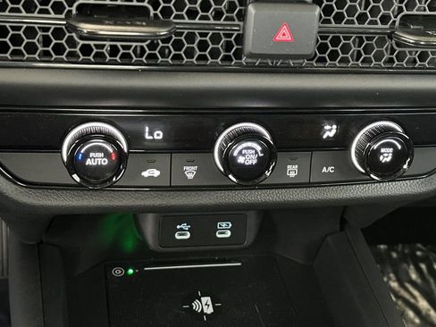 Used 2026 Honda HR-V LX image 19