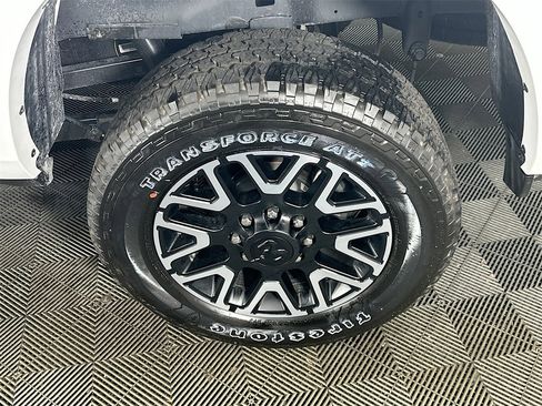 New 2026 RAM 2500 Limited w/ Towing Technology Group image 14