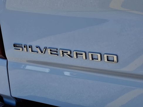 Certified 2023 Chevrolet Silverado 1500 RST AWD/4WD image 36