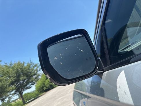 Used 2024 Jeep Grand Cherokee Limited 4xe image 11