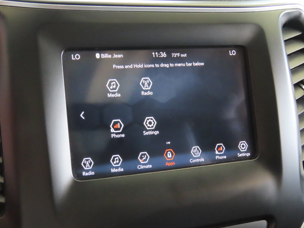 Used 2019 Jeep Cherokee Latitude Plus AWD/4WD image 43