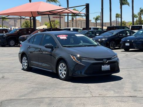 Used 2026 Toyota Corolla LE FWD image 3