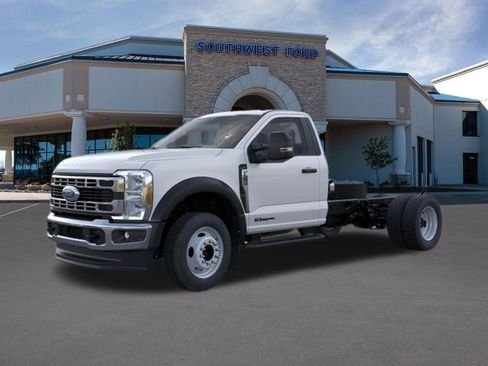New 2026 Ford F550 4x4 Regular Cab Super Duty image 1