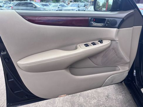 Used 2002 Lexus ES 330 image 11